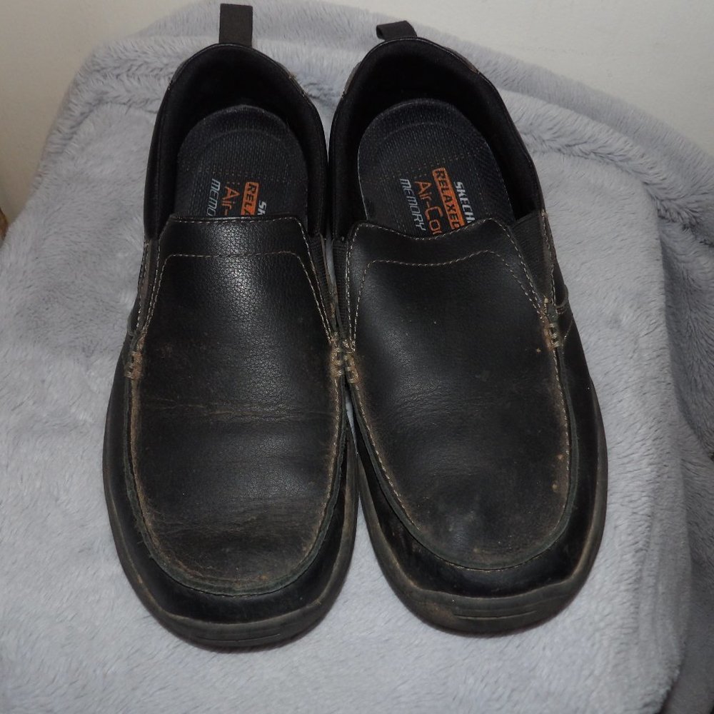 Sketchers Relaxed Fit Men's Air Cooled Loafers Sz 8.5